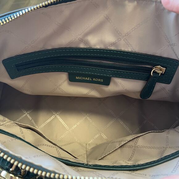 Michael Kors Maya Pebbled Leather Satchel Amazon Green - Picture 11 of 12